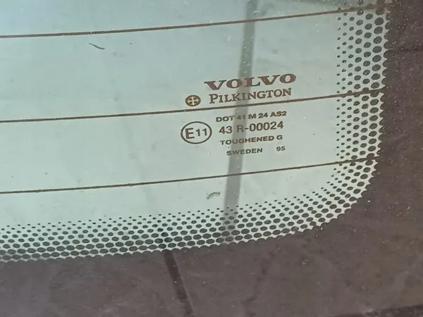 Vitre arrière Volvo 850 OEM szyba volvo tył 850 image 8