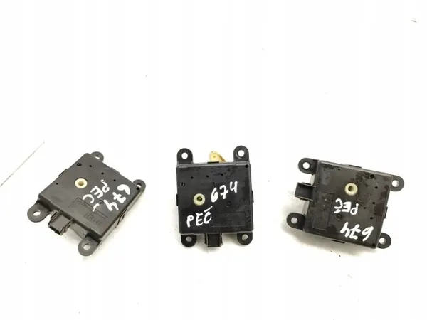 Motor de compuerta Nissan OE OEM 3C27030850 Usado image 2