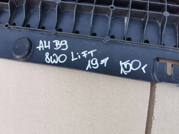 OEM 8W0807611E voorbumper afdekplaat voor Audi A4 B9 image 9