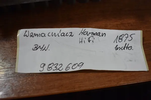 BMW OEM 9832609 Harman HIFI Förstärkare - Begagnad image 4