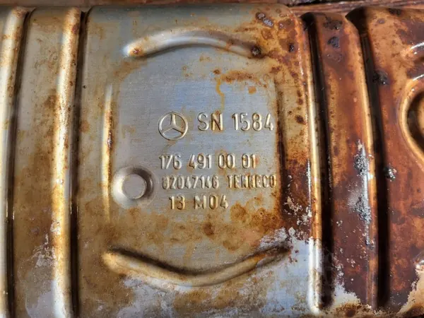 Silenciador escape Mercedes-Benz A W176 OEM A1764910001 image 6