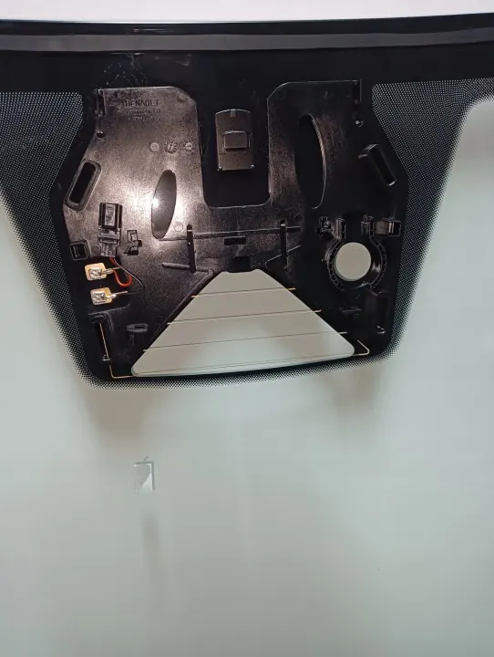 OEM 001586943 Framruta för Dacia Sandero III image 4