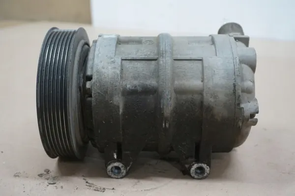 Nissan OE Airco Compressor PATROL Y61 3.0 Di image 8