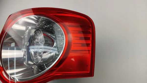 Höger Baklykta VW Jetta V 1K5945096M image 6