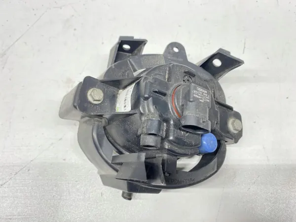 Cadre de fixation phare halogène droit OEM 26150-8992A image 3