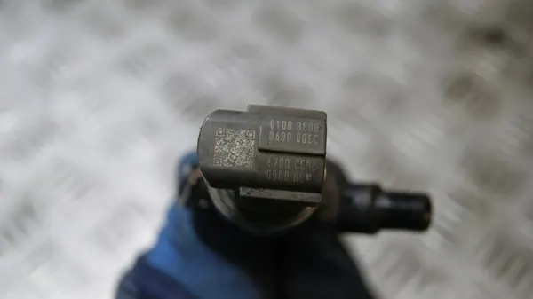 Injetor TOYOTA AVENSIS T25 23670-0G010 image 4