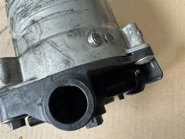 Kraftstofffiltergehäuse OEM 9816498980 Peugeot Citroen image 4
