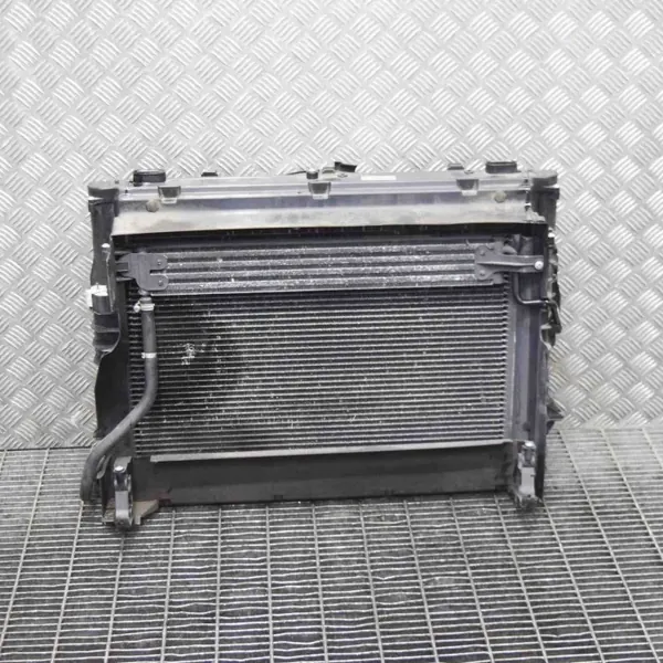 BMW Jäähdytysosat OEM 2282936 6 Cabrio 5.0L image 3
