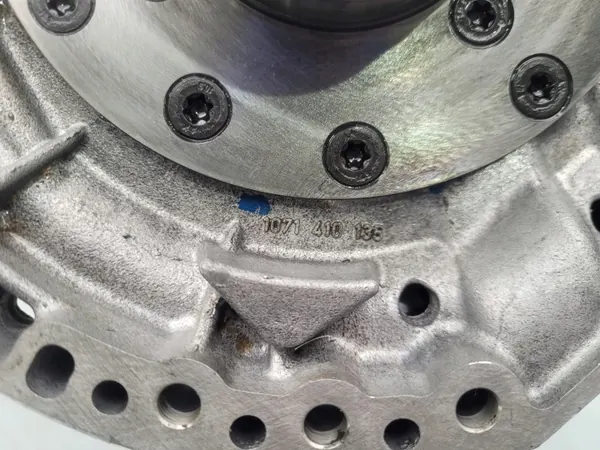 Gebrauchte BMW Ölpumpe OEM 1071410116/1071410135 image 5