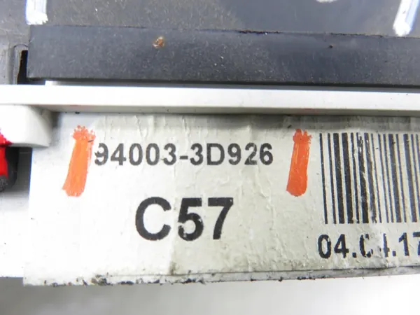 Cuentakilómetros Hyundai Sonata IV 2.0 usado OEM 940033D926 image 3