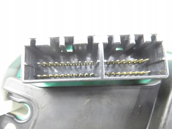 Cuentakilómetros Hyundai Sonata IV 2.0 usado OEM 940033D926 image 6