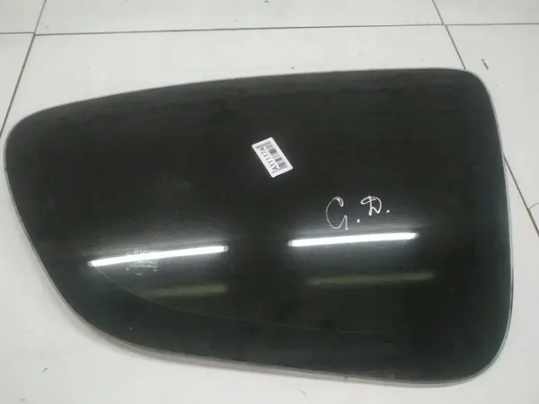 Vitre de quart OEM as2 - Arrière droit pour Toyota Aygo image 2