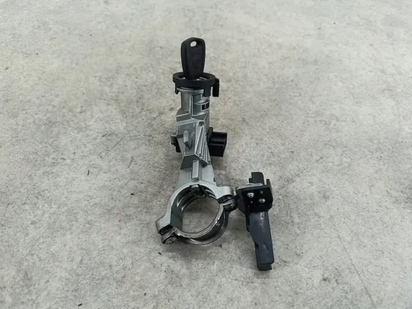 OEM 51793074 01098401 61039101 TRW Fiat Grande Punto image 4