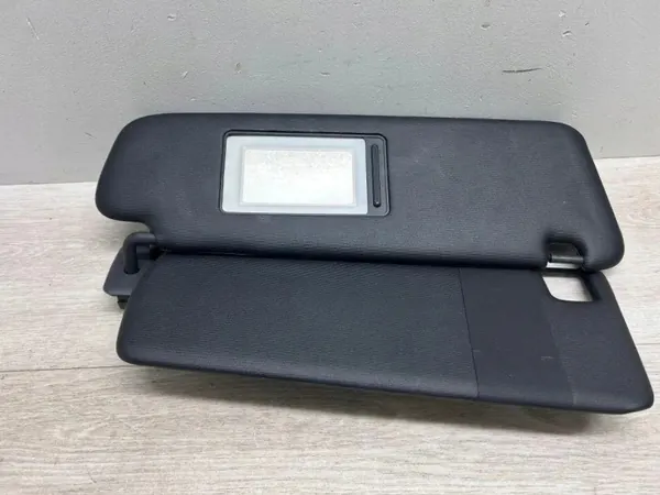 Rechter zonneklep OEM 95873155202 voor Porsche Cayenne image 3