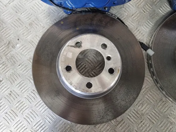 Discos e Pinças de Travão Dianteiros BMW F22 OEM F22 000 DOMELBLACH image 3
