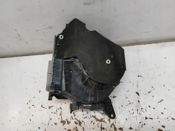 Audi Q4 E-TRON Lämmityspuhallin OEM 1EA820153M image 3