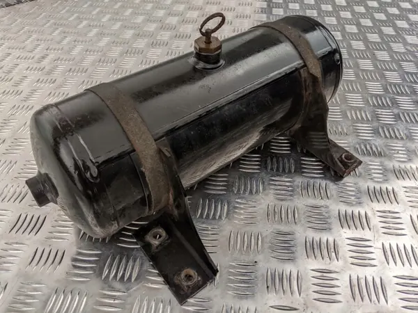 Gebrauchter DAF Lufttank OEM 1733547 für Euro 6 image 3