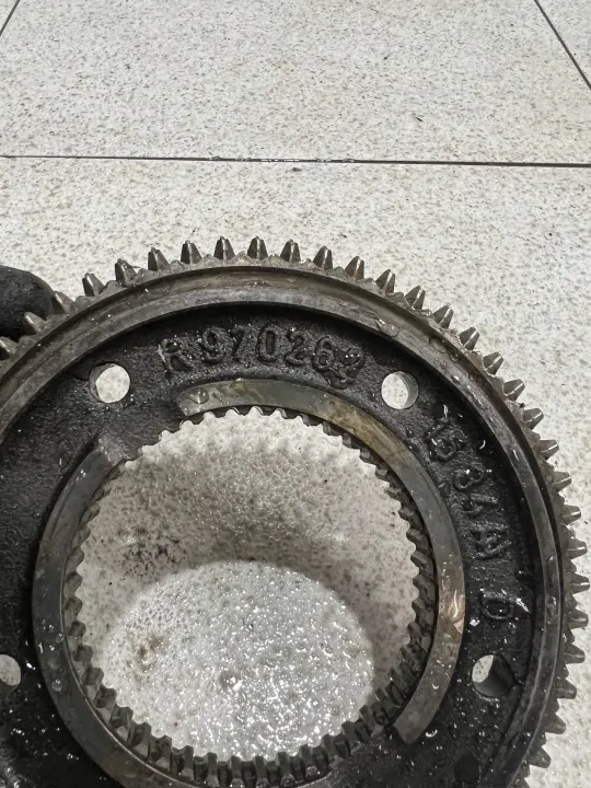 Flange Caixa G85-6 para Mercedes Atego - Usado image 3