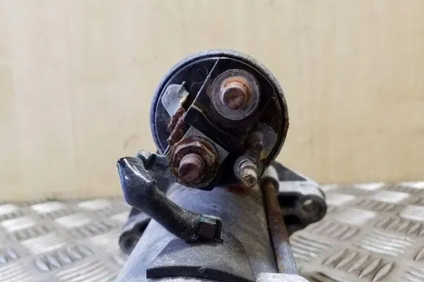 Motor de arranque FORD FOCUS IV 1.6L gasolina 2012 OEM 7G9N11000AC image 6