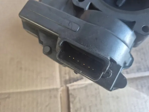 Spjällventil PEUGEOT 308 OEM 75766978004 image 3