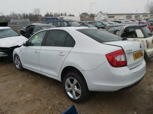 Colector de escape OEM EIS-2101700 Skoda Rapid 1.6L image 9