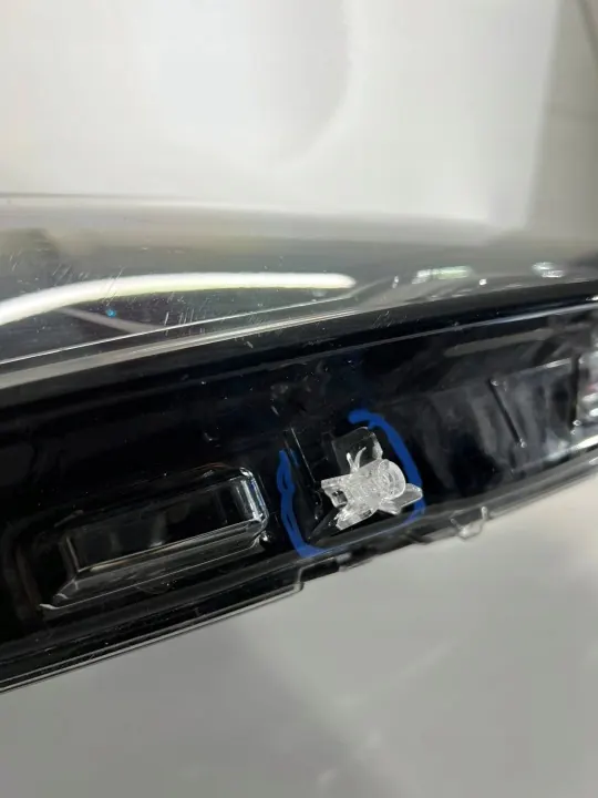 Feu de jour Tesla Model 3 Highland droit avant LA77607 image 4