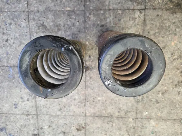 Achtervering Veren OEM Mercedes W123 2.0D Sedan image 4