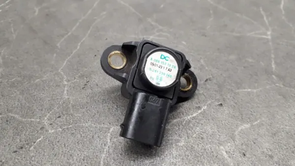 Capteur de pression d'air OEM 0261230140 Mercedes W169 image 2