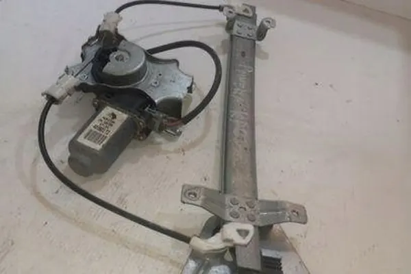 Elevador de vidro traseiro direito NISSAN PRIMERA (P12) OEM image 4