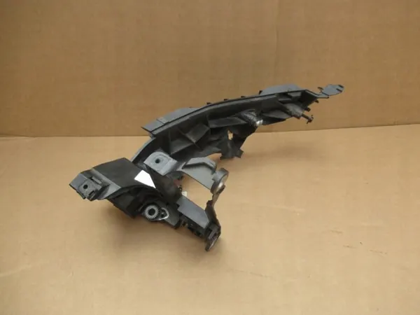 Support coulissant phare droit Audi A5 8T lift OEM 8T0805608 image 3