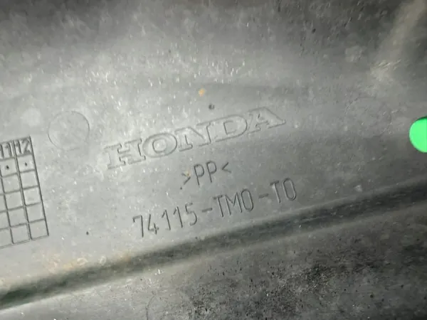 Escudo motor dianteiro direito OEM 74115-TM0-T0 image 5