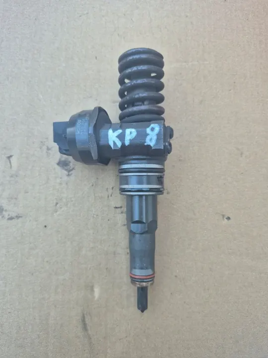 Bomba de inyección VW Passat 1.9 TDI OEM 0414720215 image 2