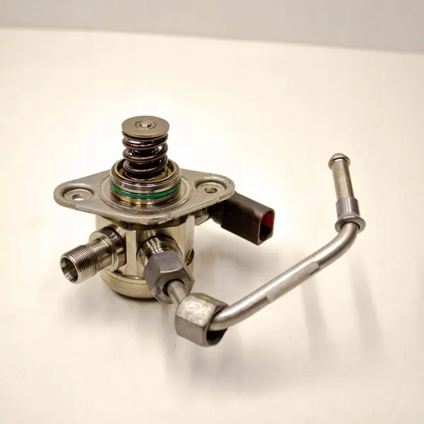 Hoge druk brandstofpomp Mercedes-Benz C W205 2018 A2640700000 image 2