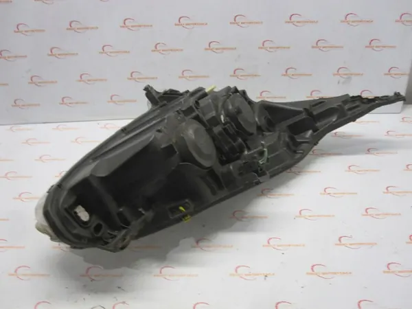 Farol dianteiro esquerdo Peugeot 208 I OEM 9802221980 image 5
