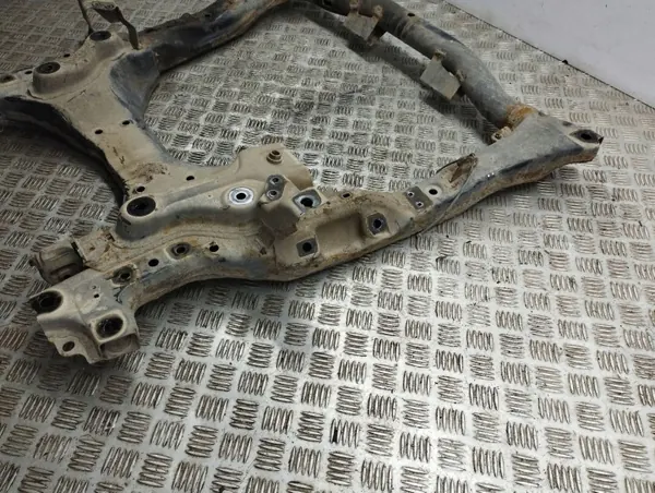 Honda CR-V 2014 Voorste hulpframe OEM AMD87029 image 4