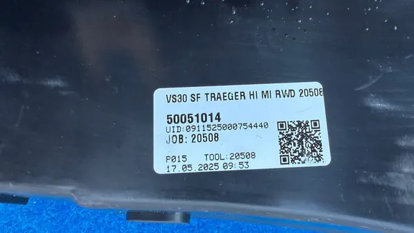 MERCEDES W907 W910 Bakre Stötdämpare Stöd A9078851000 image 3