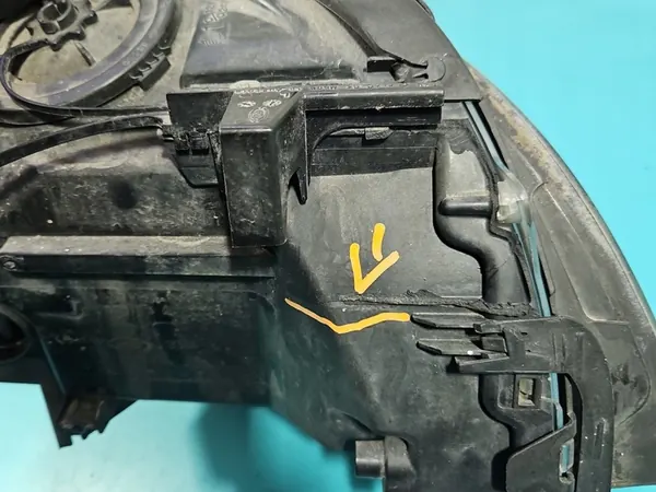 Farol Esquerdo Bixenon BMW F01 08-12 OEM 7182149 image 9