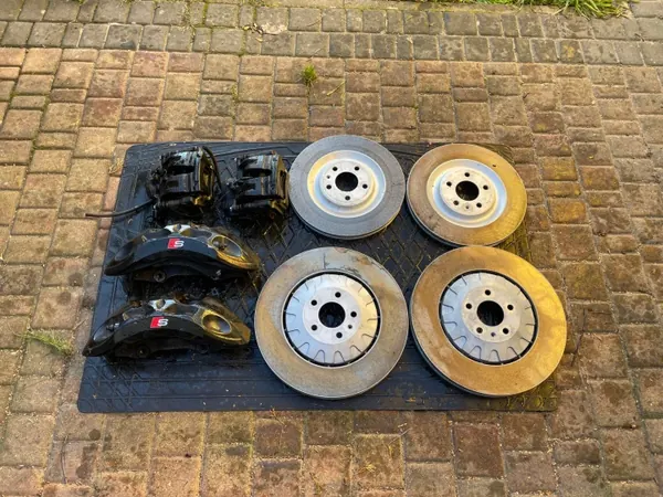 Jeu Disques & Étriers Audi A6/S6/A7/S7 C8 image 2