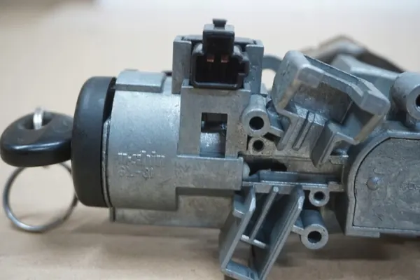 Module Immobilisateur MAZDA B2500 - Pièce d'Origine image 10