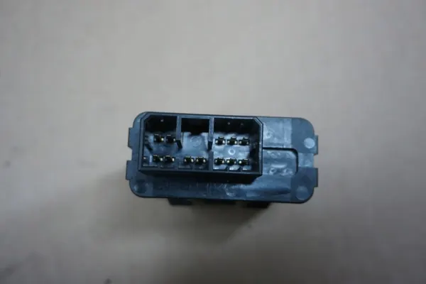 Module Immobilisateur MAZDA B2500 - Pièce d'Origine image 6