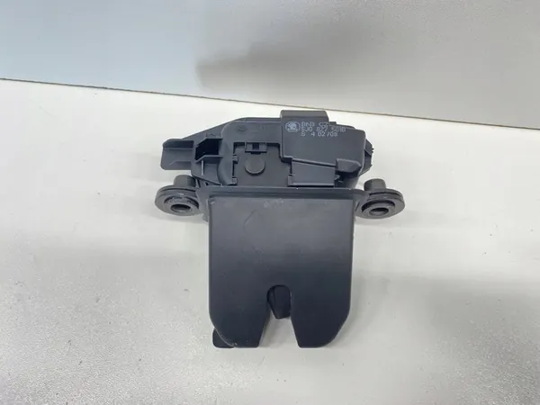 Baklucka lås Skoda Fabia II Roomster 2008- image 3