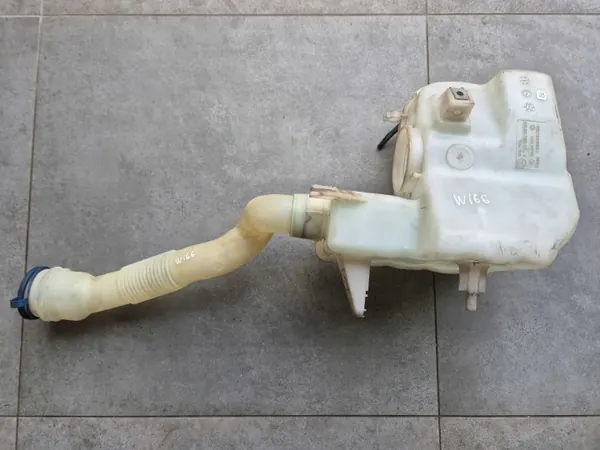 Scheibenwaschbehälter OEM 1668600660 für Mercedes ML W166 image 2