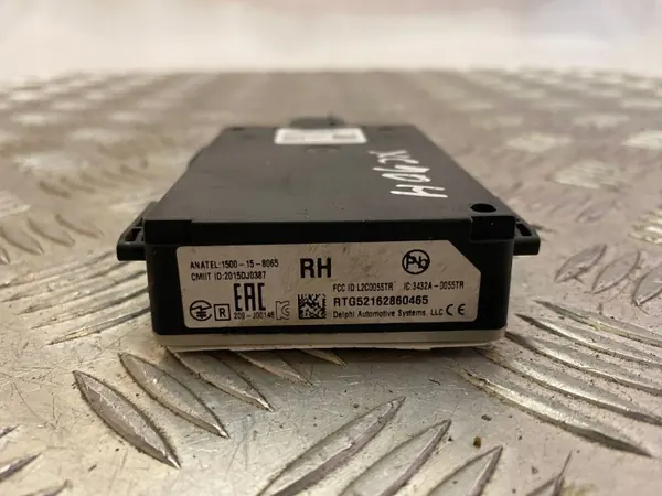Module angle mort Volvo XC90 2018 OEM 31499940 image 3