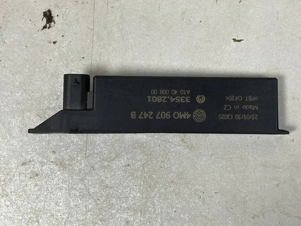 OEM 4M0907247B åtkomstkontrollantenn för Audi E-Tron GT image 2