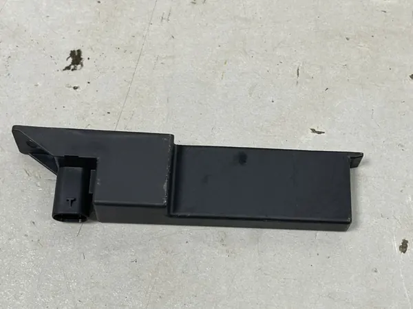 OEM 4M0907247B åtkomstkontrollantenn för Audi E-Tron GT image 3