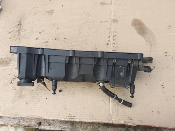 Ford Ventillock OEM Fiesta mk6 1.3 Bensin image 3
