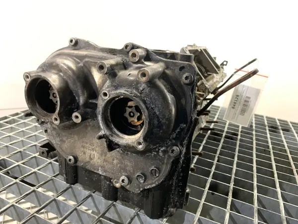 Linker Cilinderkop OEM 0P2103475E voor Audi A6 C8 image 3