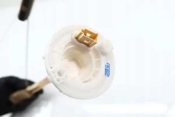 Sensor Nível Combustível Mercedes OEM 2205420417 W215 CL image 3