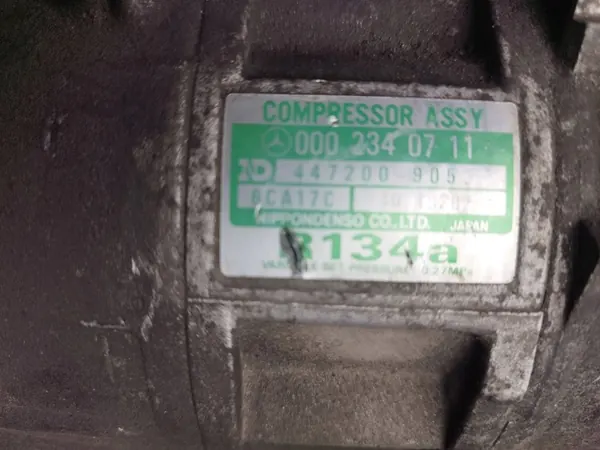 Ilmastointikompressori Mercedes C W202 OEM XER4076 image 2