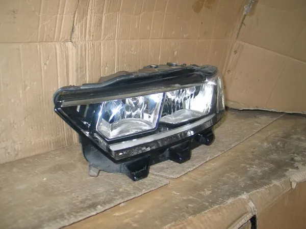 VW T-ROC Vasemman Ajovalon image 5